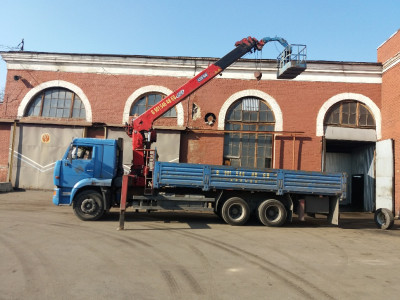 Кран-манипулятор грузоподъемностью 10 тонн